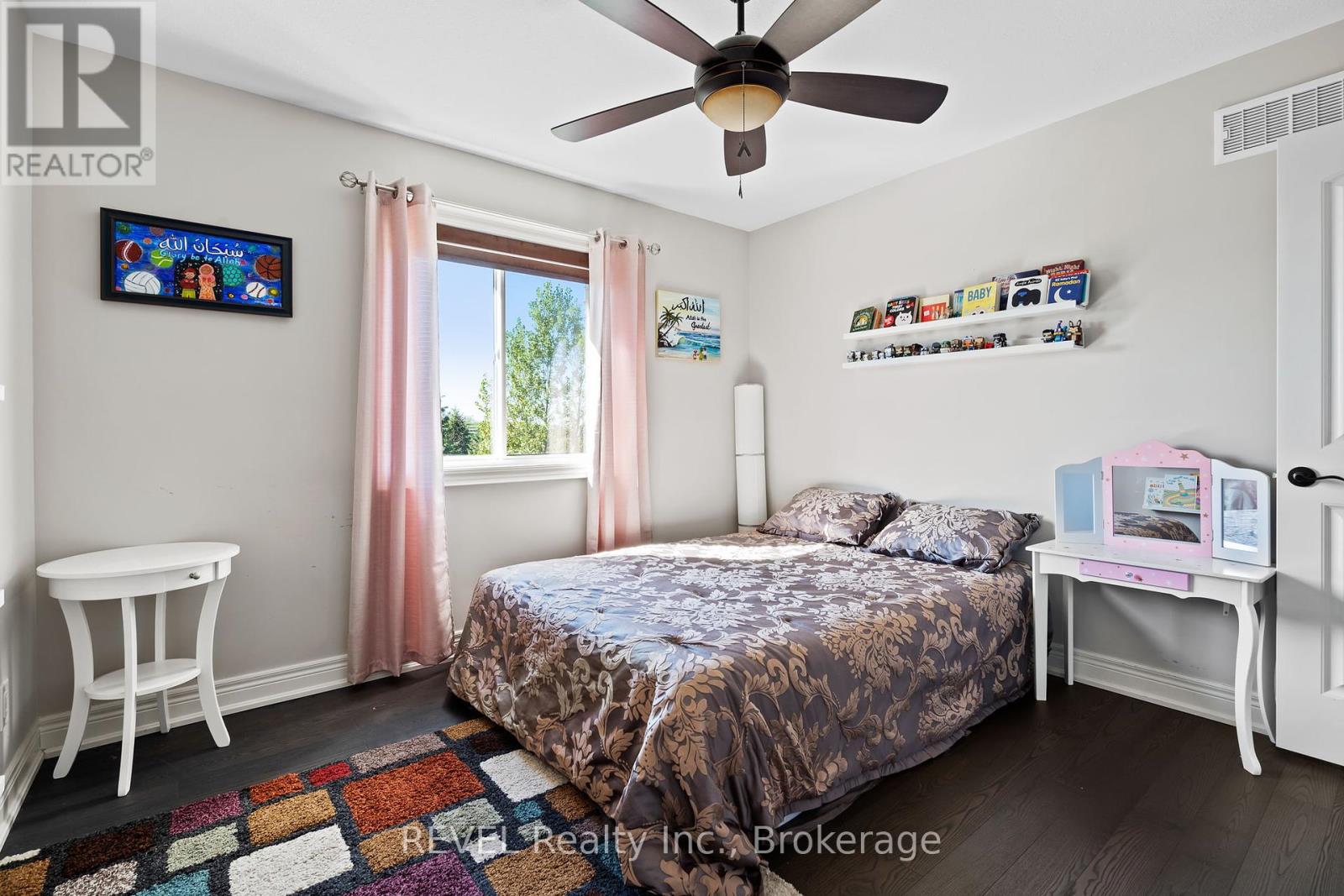 5767 Osprey Avenue, Niagara Falls (Forestview), Ontario  L2H 0G2 - Photo 20 - X12439161