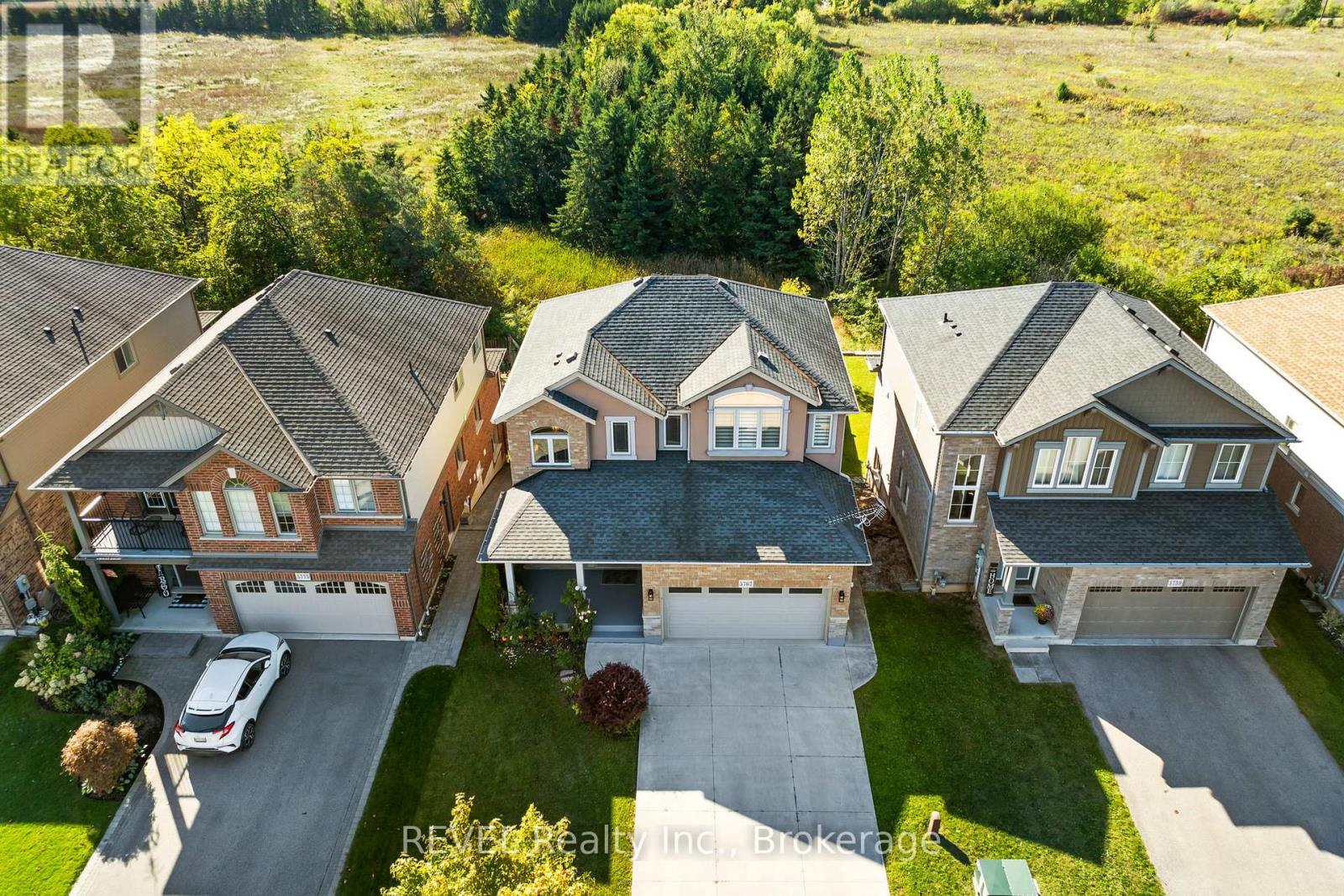 5767 Osprey Avenue, Niagara Falls (Forestview), Ontario  L2H 0G2 - Photo 34 - X12439161