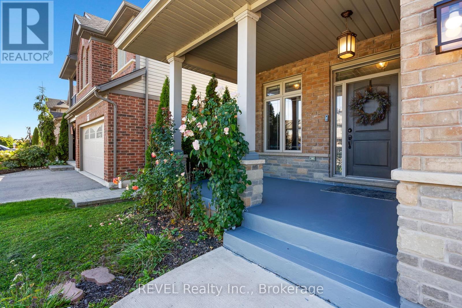 5767 Osprey Avenue, Niagara Falls (Forestview), Ontario  L2H 0G2 - Photo 4 - X12439161