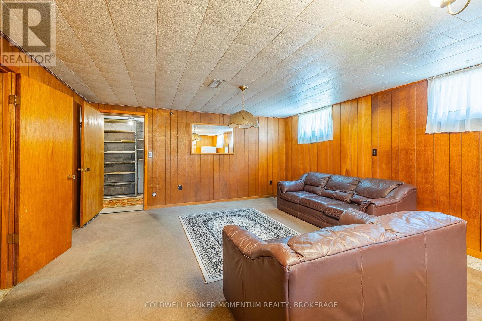 9 Mcdonald Avenue, Thorold (Thorold Downtown), Ontario  L2V 3E3 - Photo 23 - X12439188