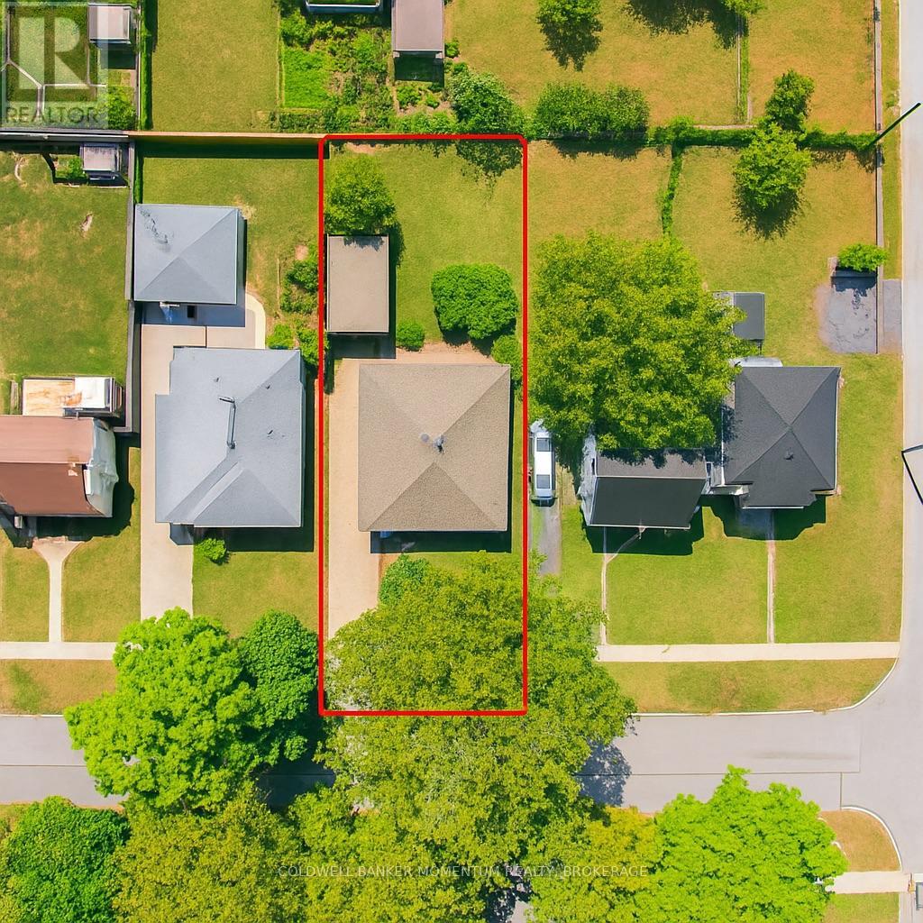 9 Mcdonald Avenue, Thorold (Thorold Downtown), Ontario  L2V 3E3 - Photo 40 - X12439188