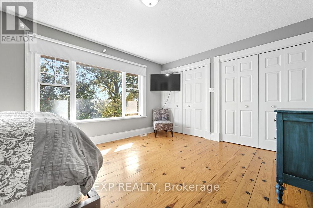 7 Hincks Avenue W, Renfrew, Ontario  K7V 3S5 - Photo 24 - X12439194