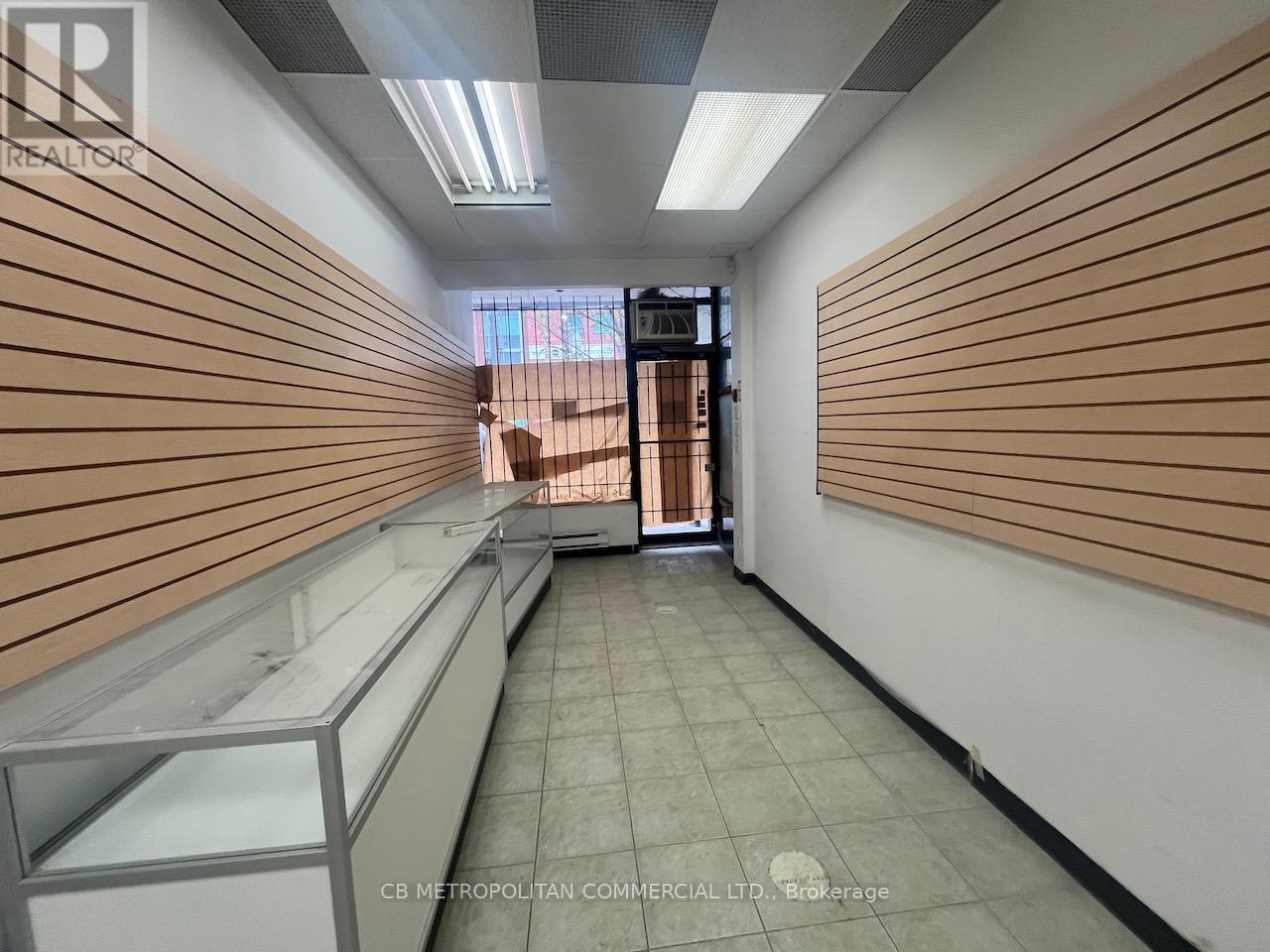 349 College Street, Toronto, Ontario  M5T 2V8 - Photo 3 - C12439147