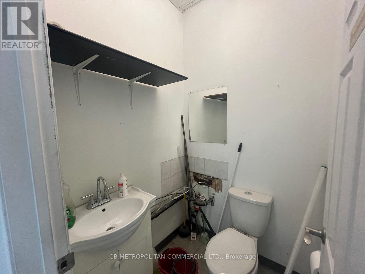 349 College Street, Toronto, Ontario  M5T 2V8 - Photo 8 - C12439147