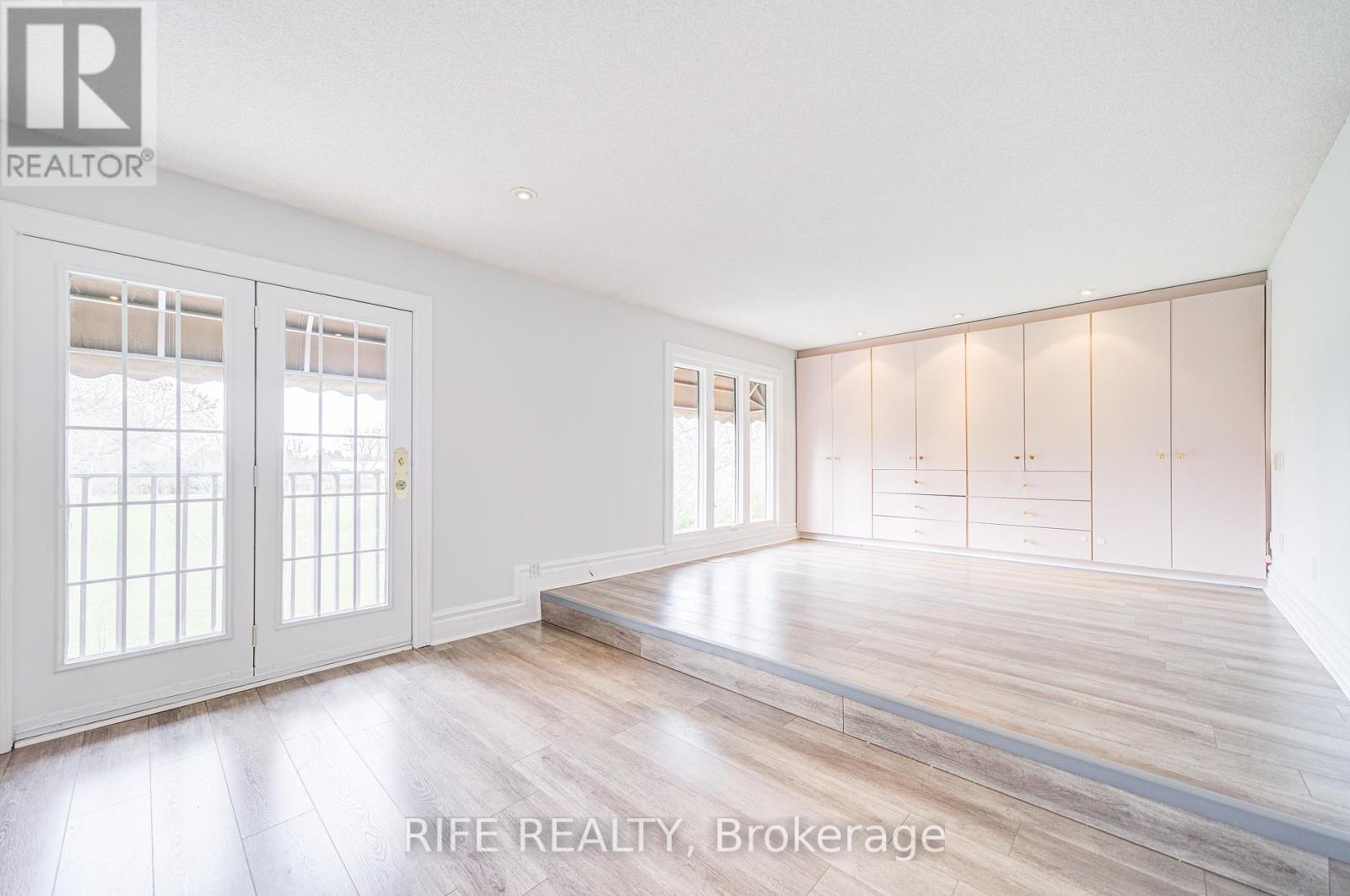 17 Bramble Drive, Toronto, Ontario  M3B 2E9 - Photo 27 - C12439148