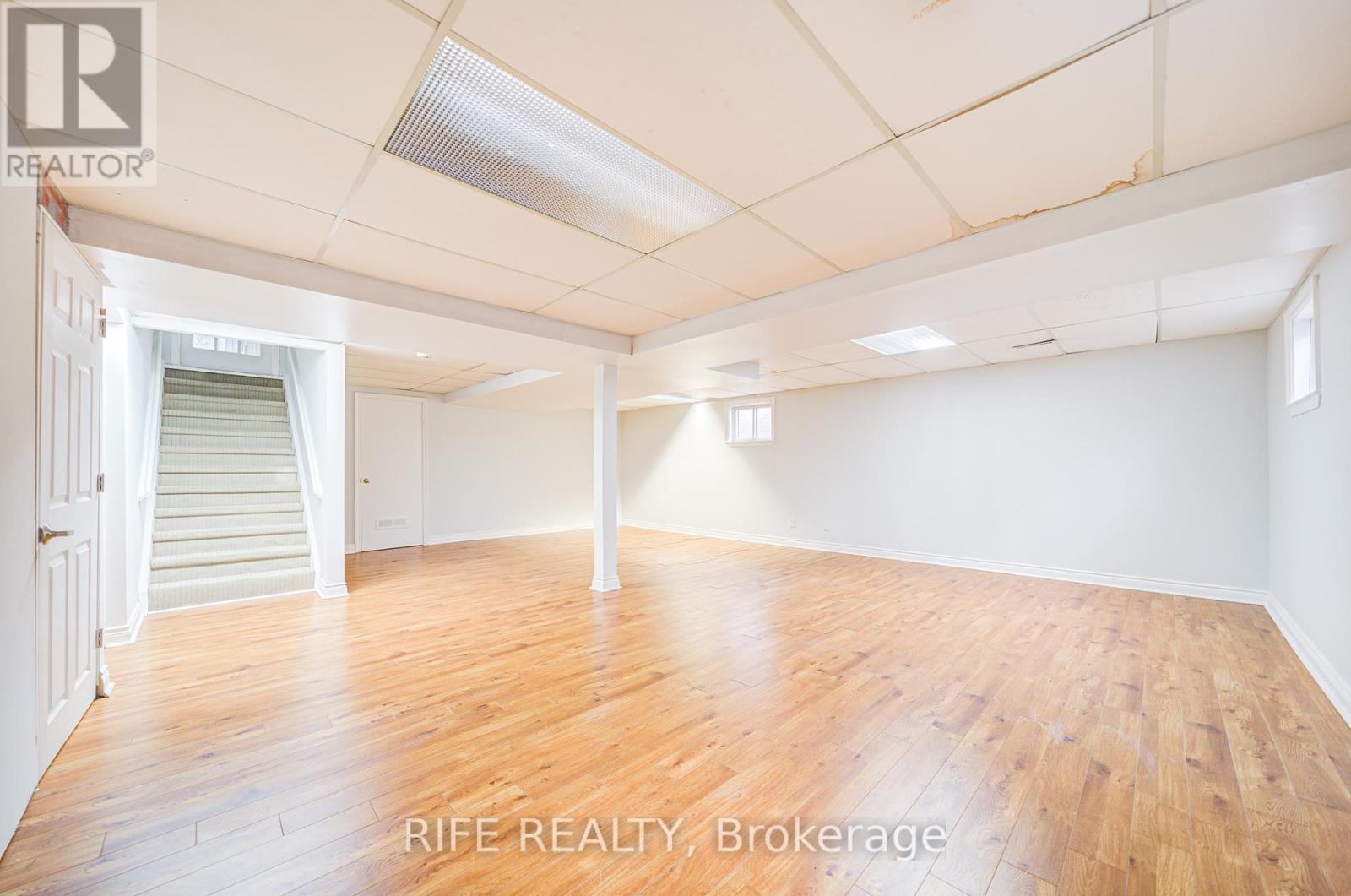 17 Bramble Drive, Toronto, Ontario  M3B 2E9 - Photo 38 - C12439152