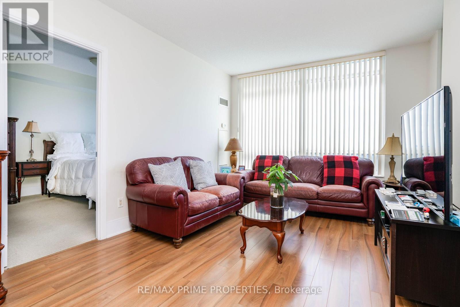 1804 - 181 Wynford Drive, Toronto, Ontario  M3C 0C6 - Photo 13 - C12439158