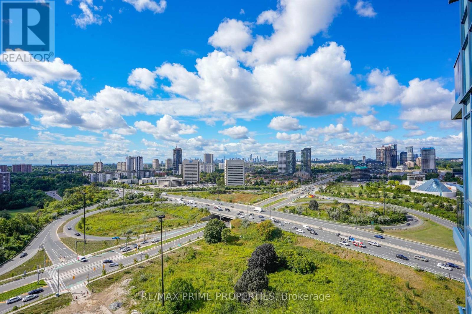 1804 - 181 Wynford Drive, Toronto, Ontario  M3C 0C6 - Photo 24 - C12439158