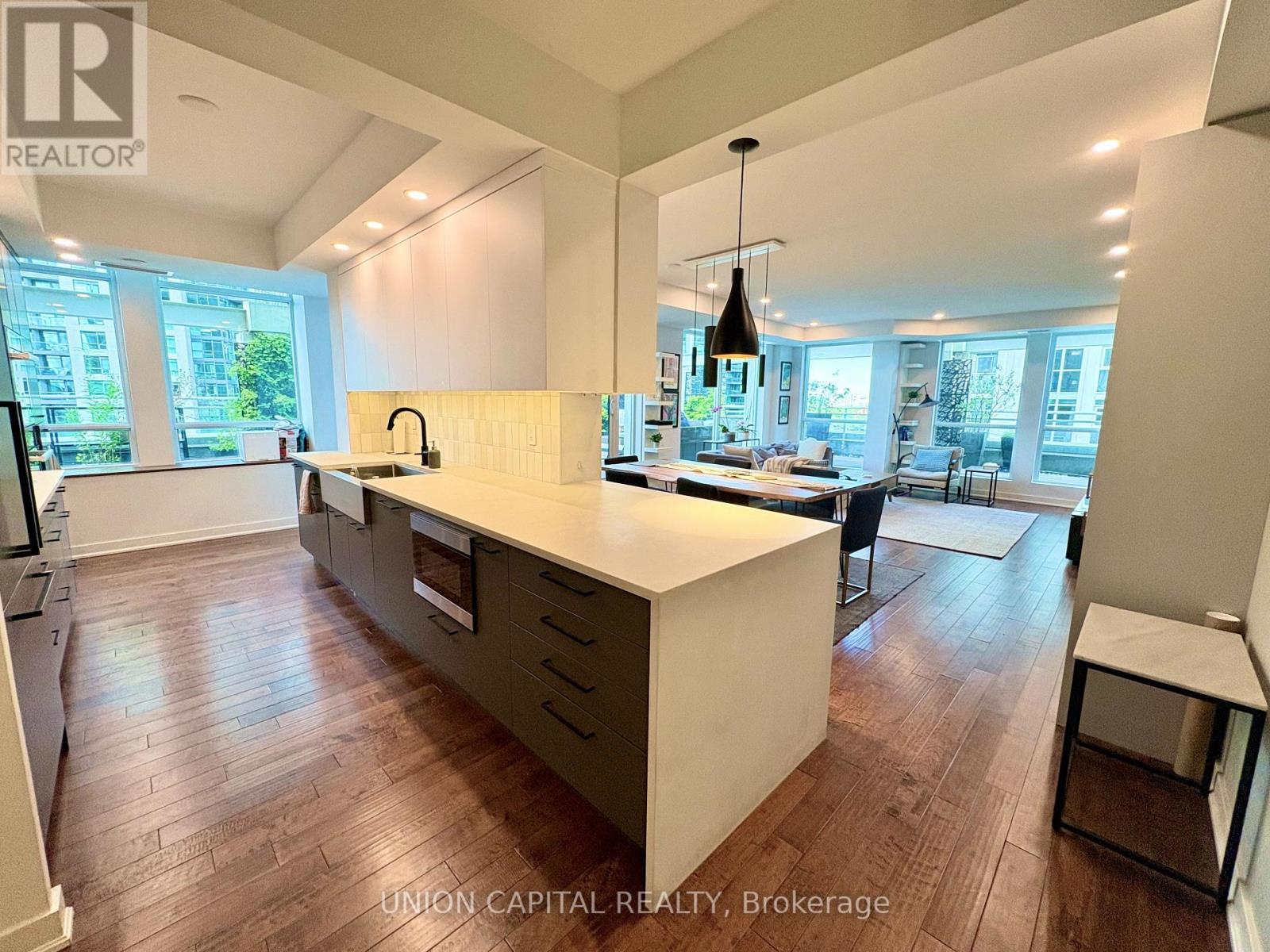 1006 - 628 Fleet Street, Toronto, Ontario  M5V 1A8 - Photo 3 - C12439178