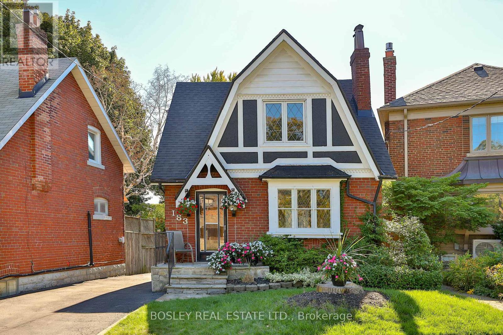 183 MCRAE DRIVE, Toronto, Ontario