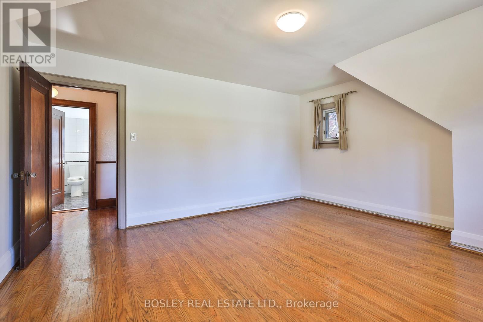 183 Mcrae Drive, Toronto, Ontario  M4G 1T2 - Photo 13 - C12439191