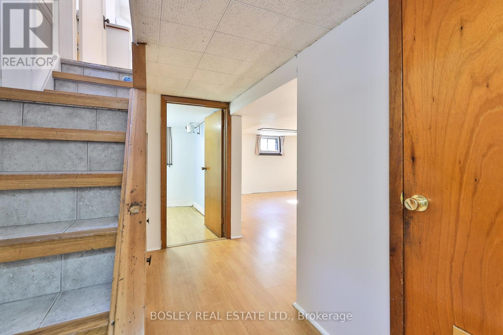 183 Mcrae Drive, Toronto, Ontario  M4G 1T2 - Photo 20 - C12439191
