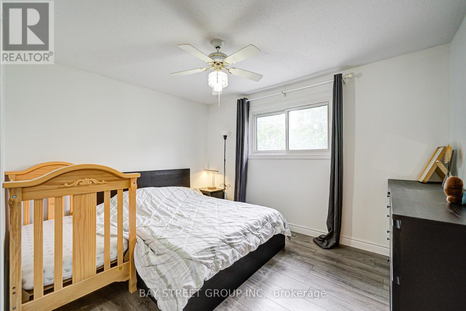 64 Rakewood Crescent, Toronto, Ontario  M1V 1M7 - Photo 15 - E12439139