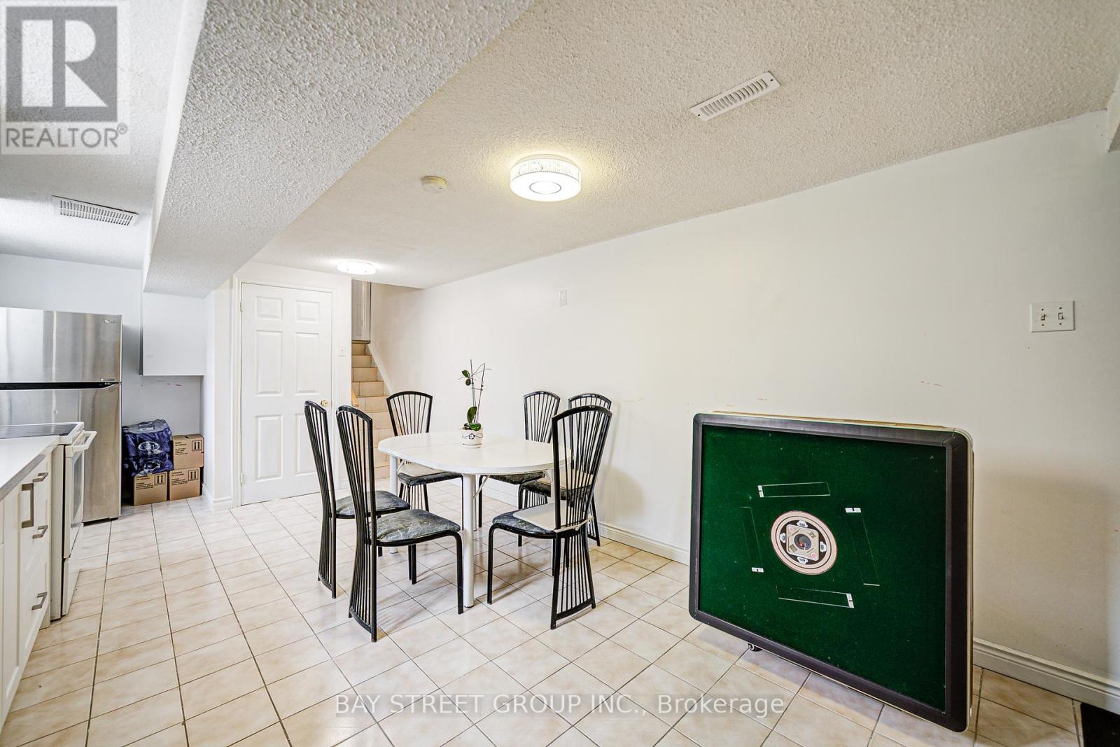 64 Rakewood Crescent, Toronto, Ontario  M1V 1M7 - Photo 36 - E12439139