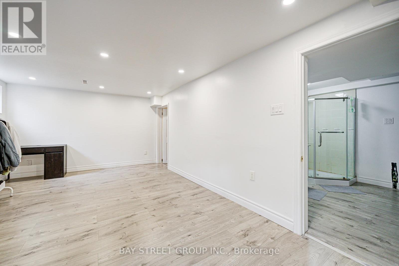 64 Rakewood Crescent, Toronto, Ontario  M1V 1M7 - Photo 44 - E12439139
