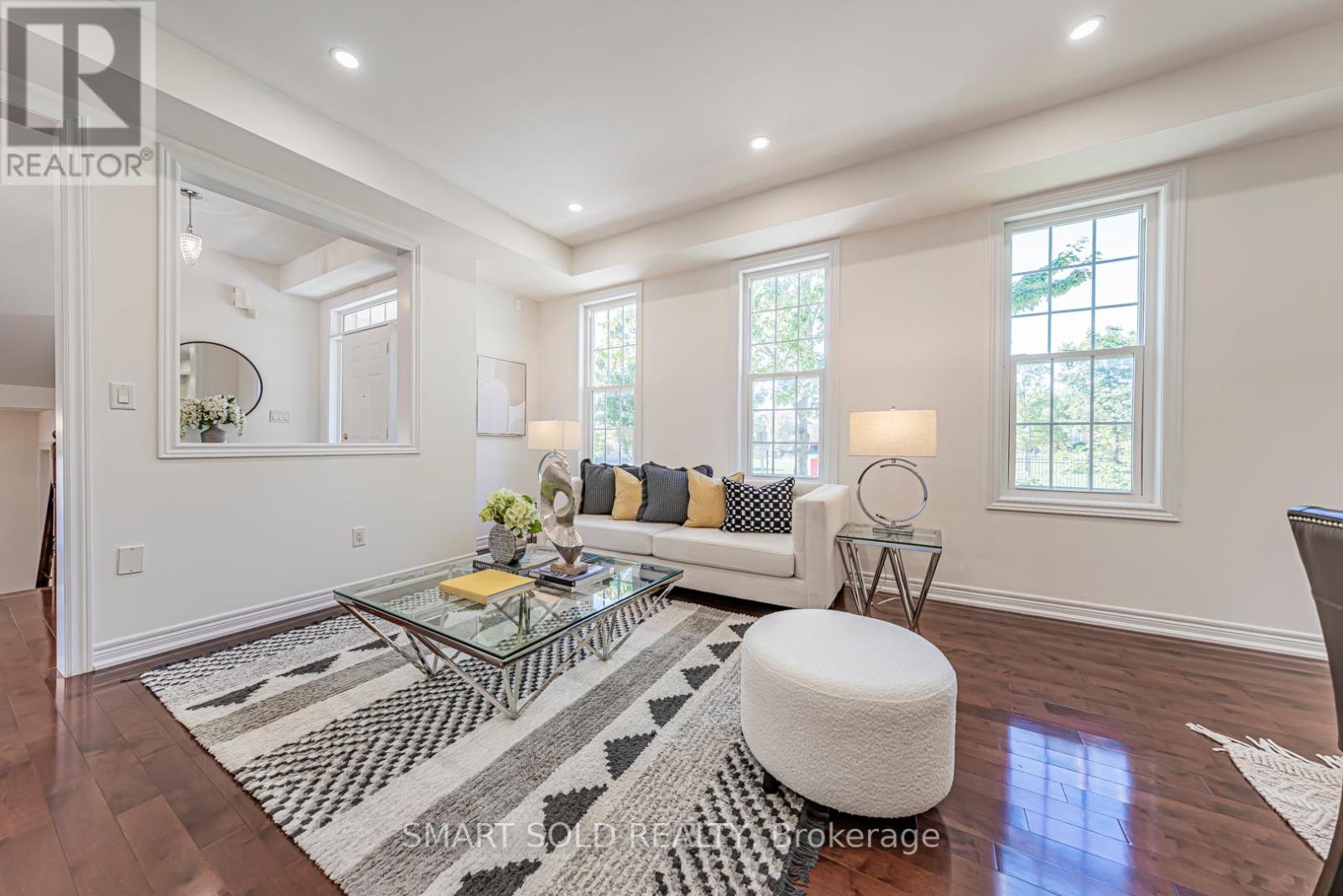 23 Bonheur Road, Markham, Ontario  L6C 0A3 - Photo 10 - N12439160