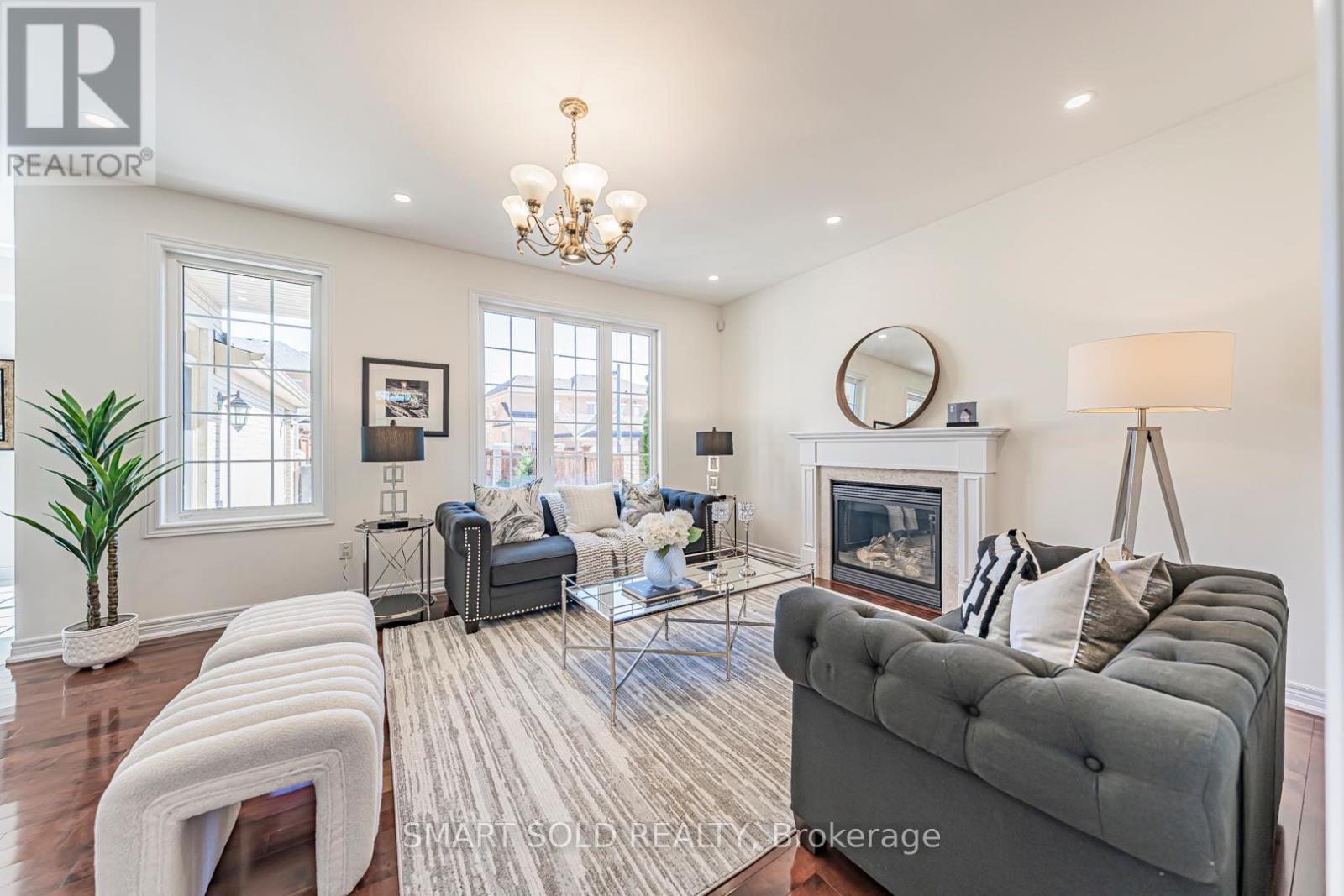 23 Bonheur Road, Markham, Ontario  L6C 0A3 - Photo 15 - N12439160