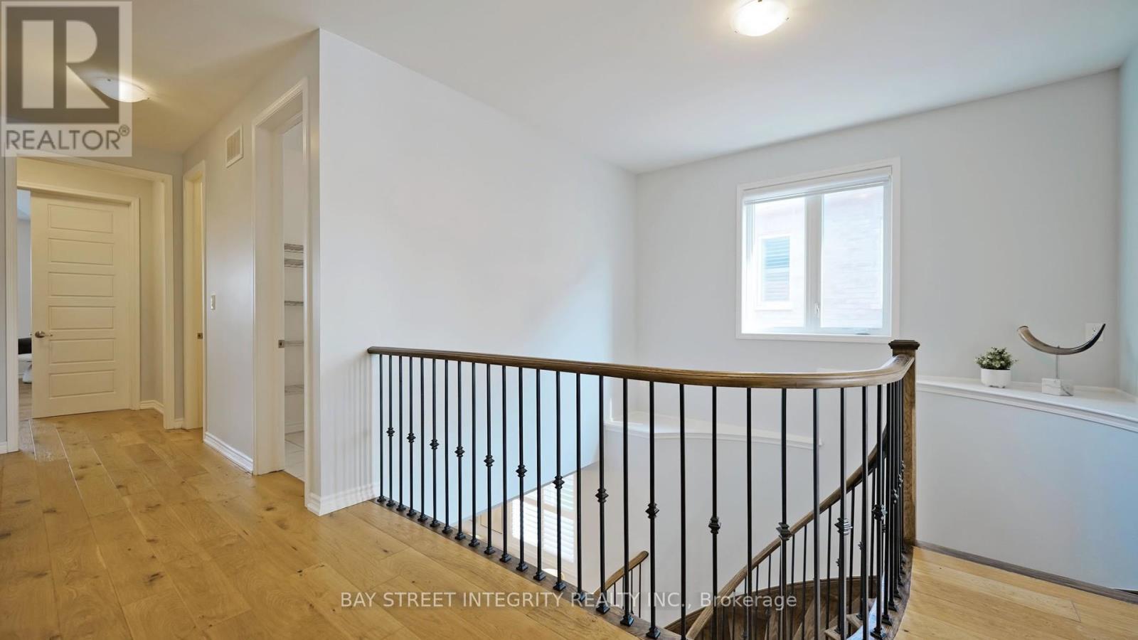 170 Baber Crescent, Aurora, Ontario  L4G 0Y6 - Photo 23 - N12439164