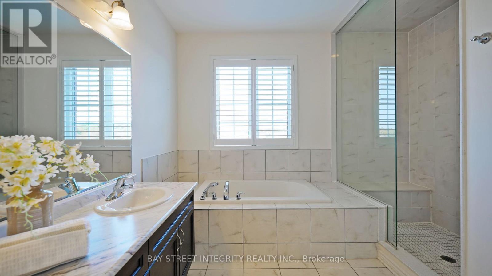 170 Baber Crescent, Aurora, Ontario  L4G 0Y6 - Photo 29 - N12439164