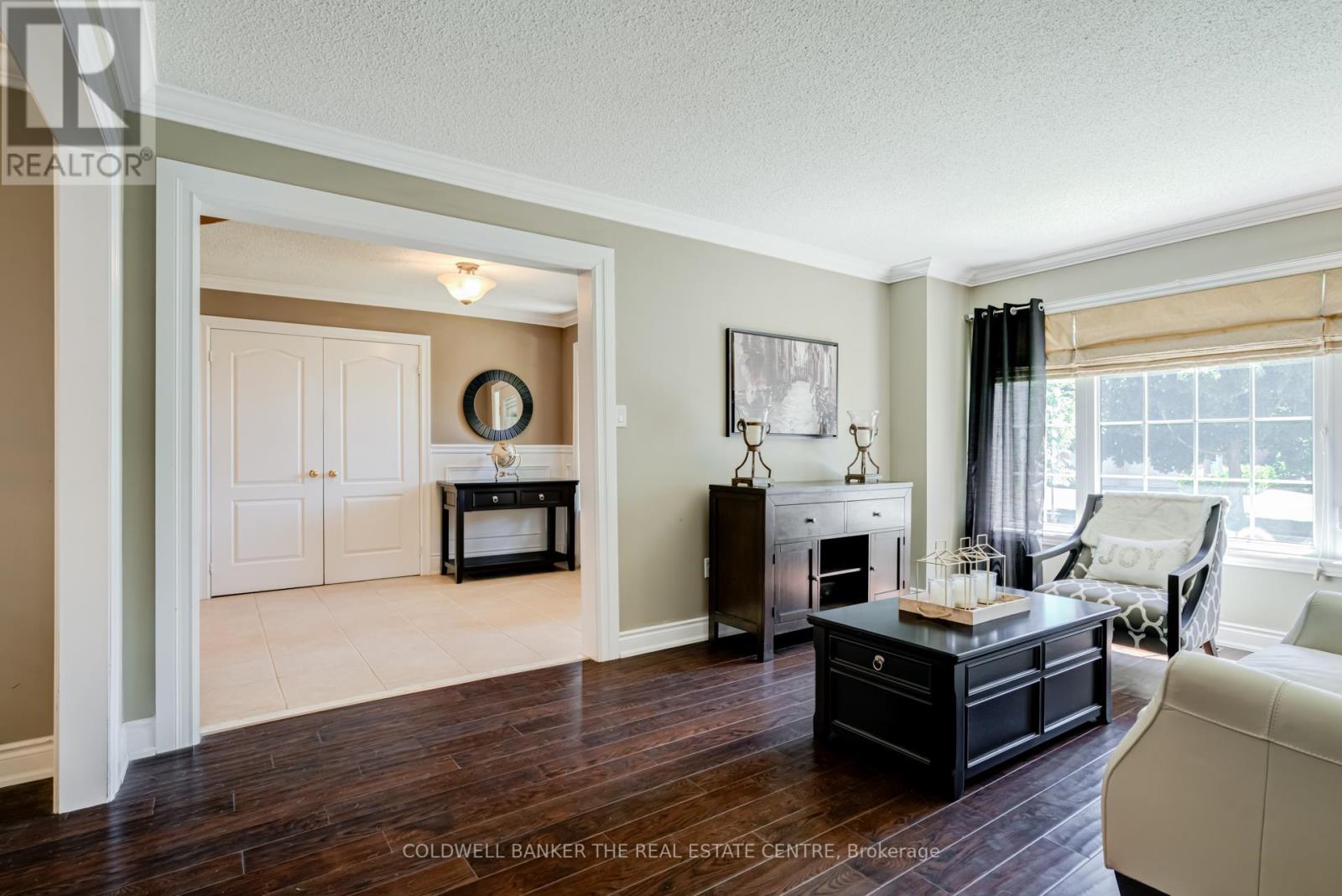 129 Foxtail Ridge, Newmarket, Ontario  L3X 1Z2 - Photo 19 - N12439168