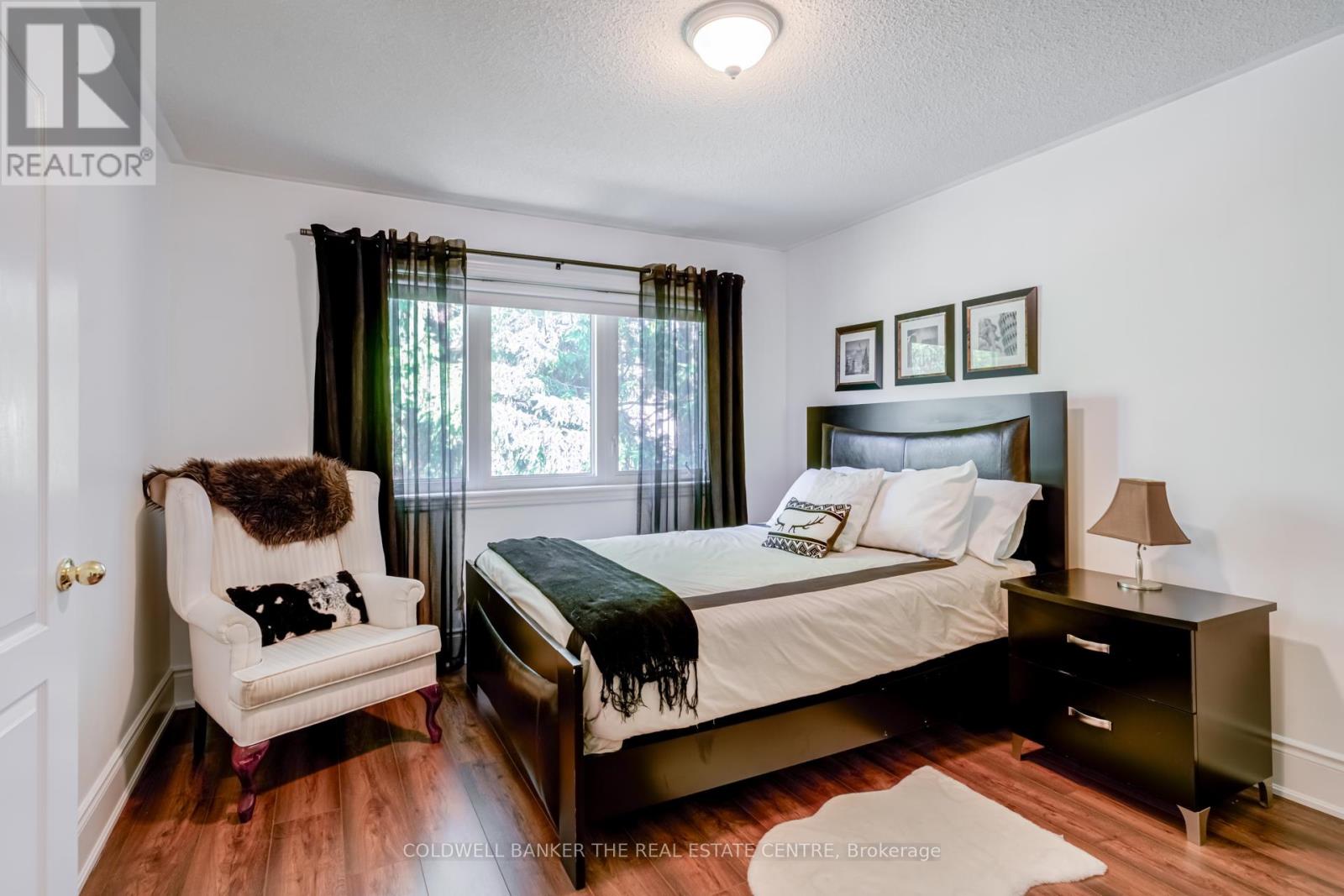 129 Foxtail Ridge, Newmarket, Ontario  L3X 1Z2 - Photo 41 - N12439168