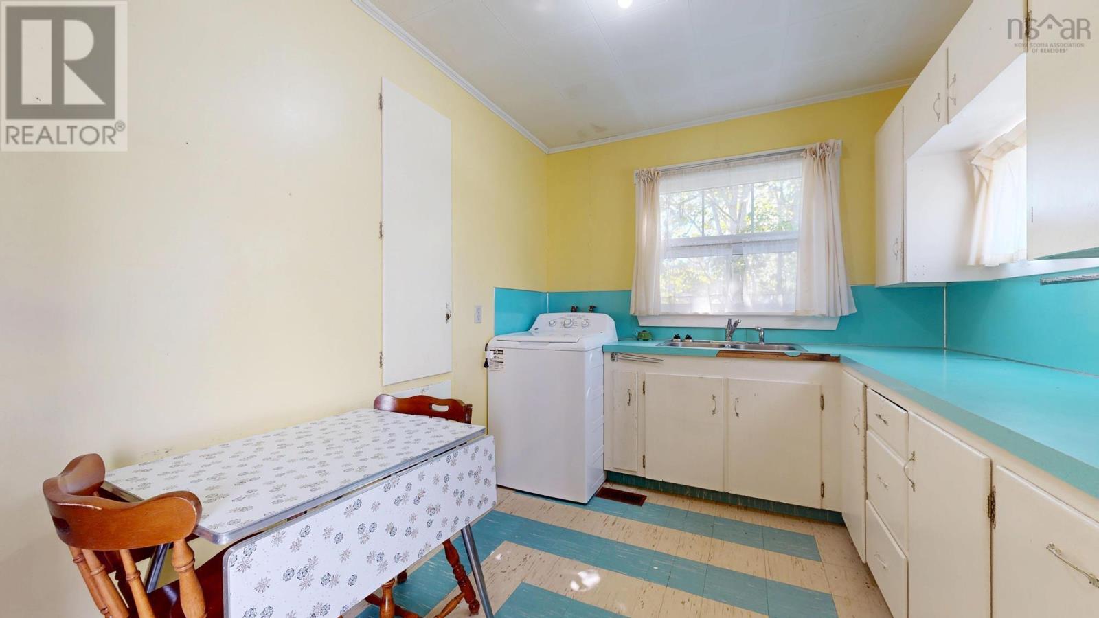 141 Old Ferry Rd Port Latour, Port La Tour, Nova Scotia  B0W 2T0 - Photo 13 - 202524671