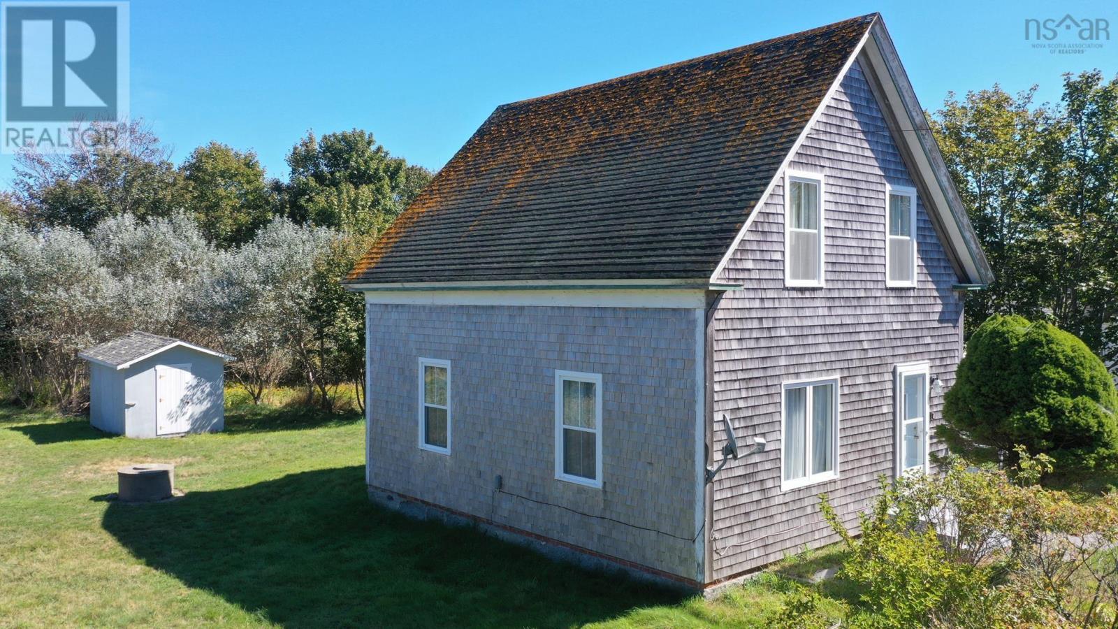 141 Old Ferry Rd Port Latour, Port La Tour, Nova Scotia  B0W 2T0 - Photo 3 - 202524671