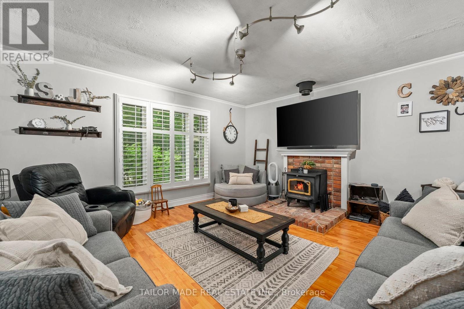 73 John Street, Orangeville, Ontario  L9W 2P7 - Photo 7 - W12436010