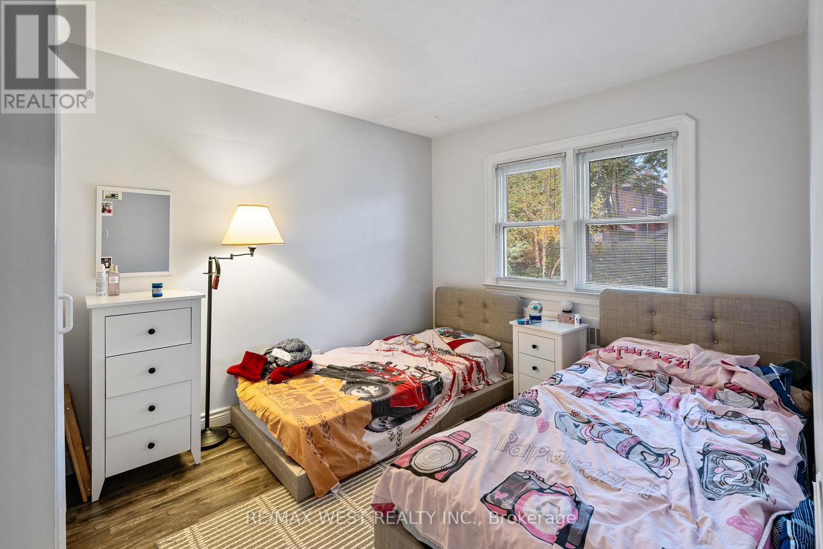 2437 Riverside Drive W, Windsor, Ontario  N9B 1B2 - Photo 37 - X12433211