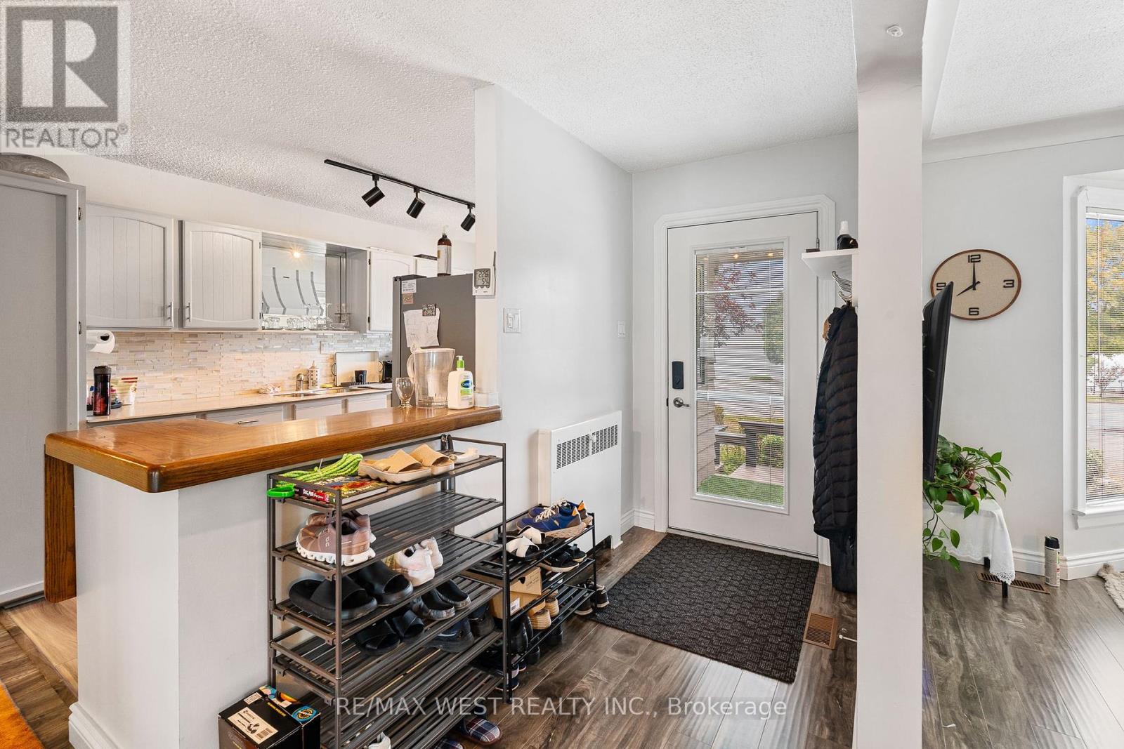 2437 Riverside Drive W, Windsor, Ontario  N9B 1B2 - Photo 36 - X12433211