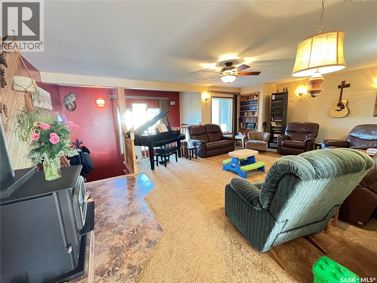 620 Griffin Street, Maple Creek, Saskatchewan  S0N 1N0 - Photo 12 - SK019877