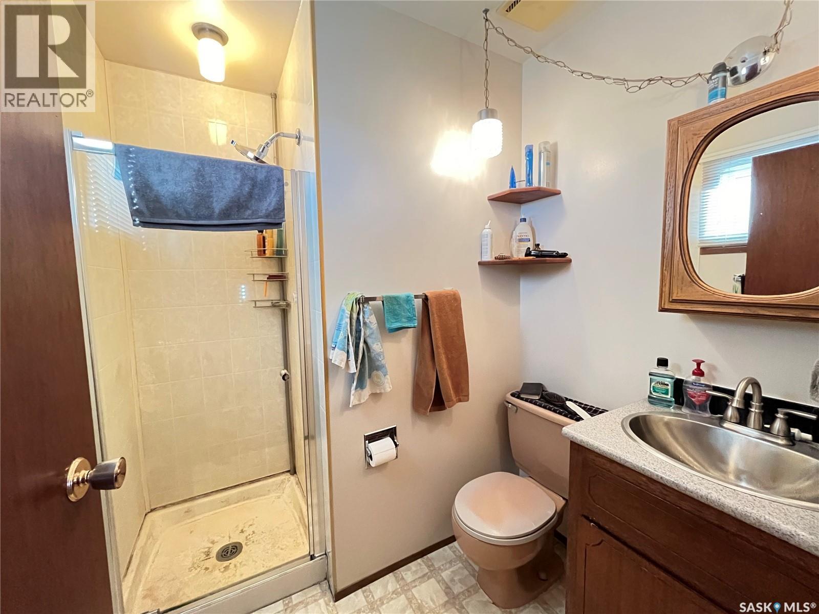 620 Griffin Street, Maple Creek, Saskatchewan  S0N 1N0 - Photo 26 - SK019877