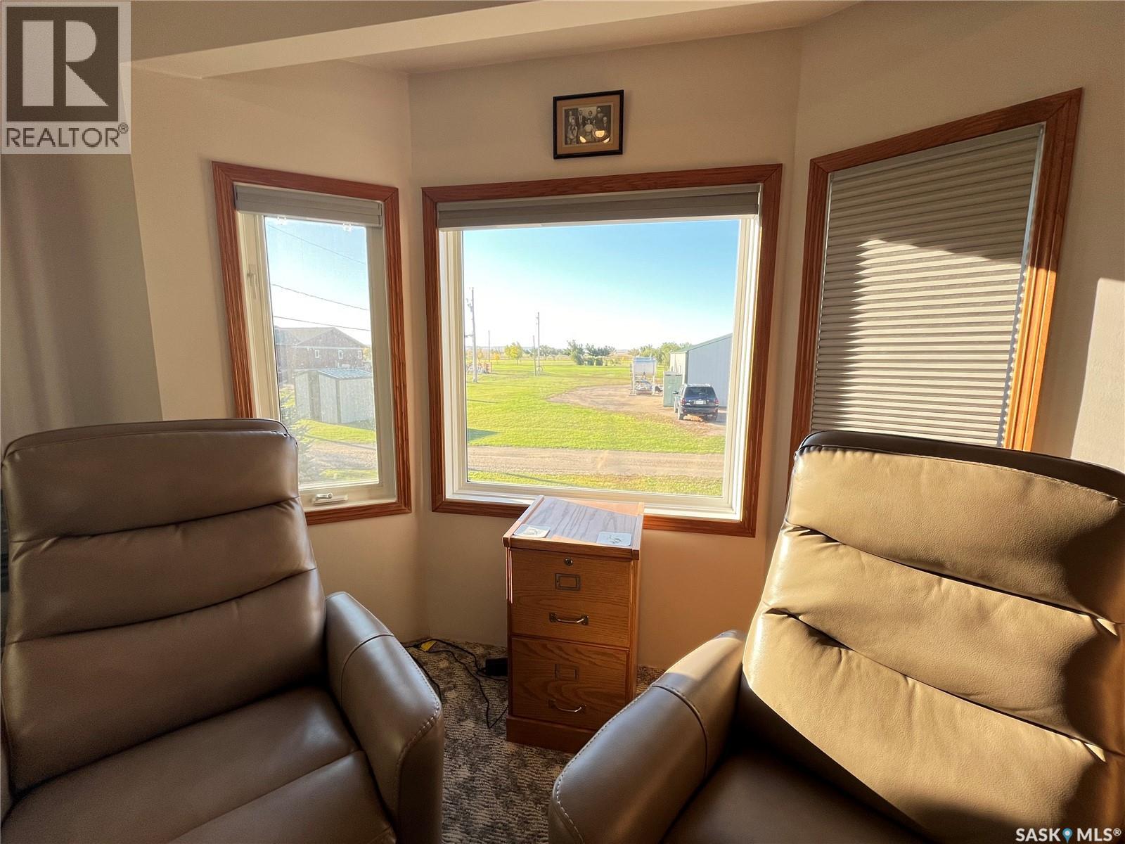 620 Griffin Street, Maple Creek, Saskatchewan  S0N 1N0 - Photo 27 - SK019877