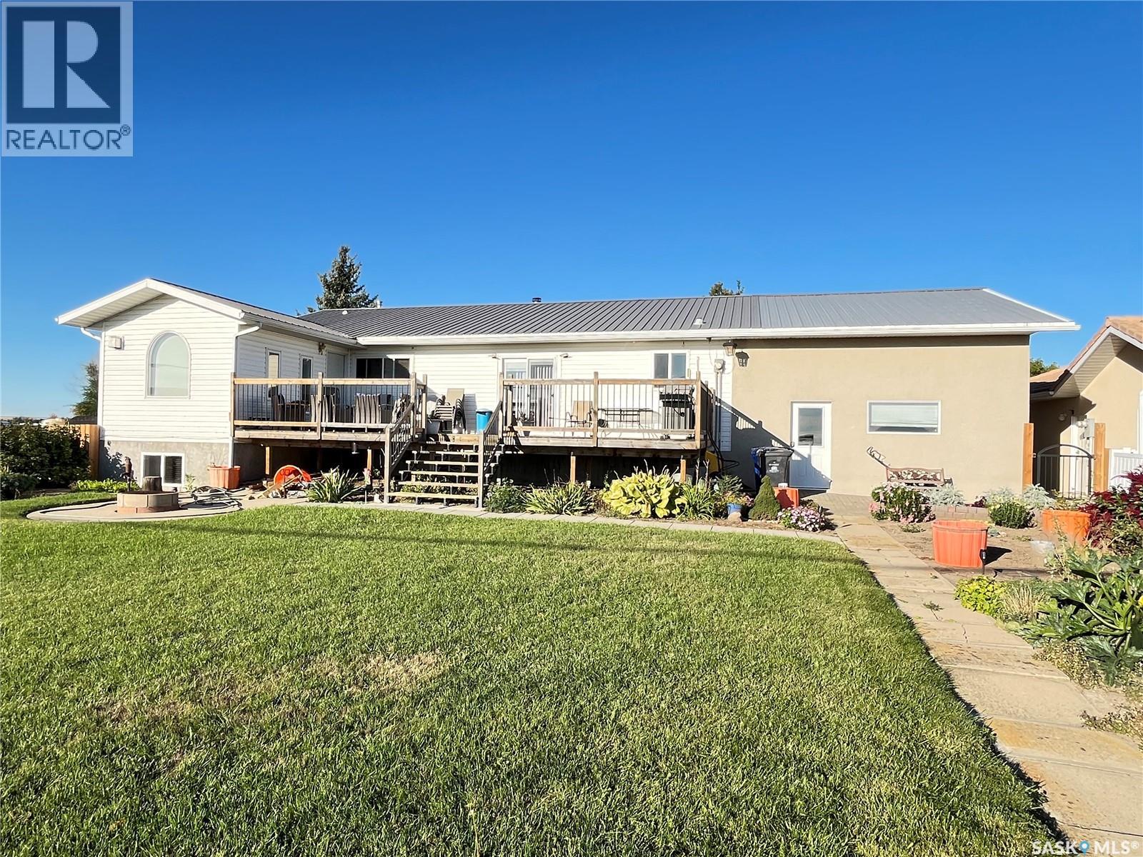 620 Griffin Street, Maple Creek, Saskatchewan  S0N 1N0 - Photo 5 - SK019877