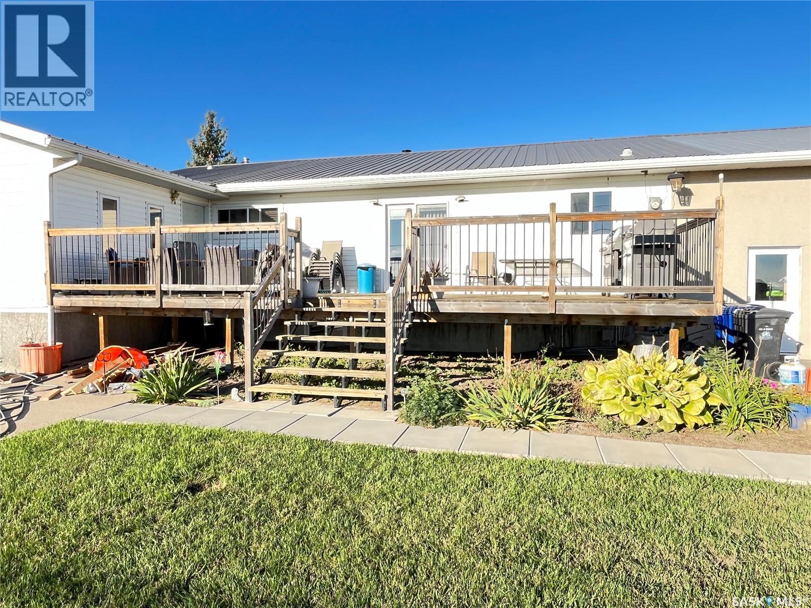 620 Griffin Street, Maple Creek, Saskatchewan  S0N 1N0 - Photo 6 - SK019877