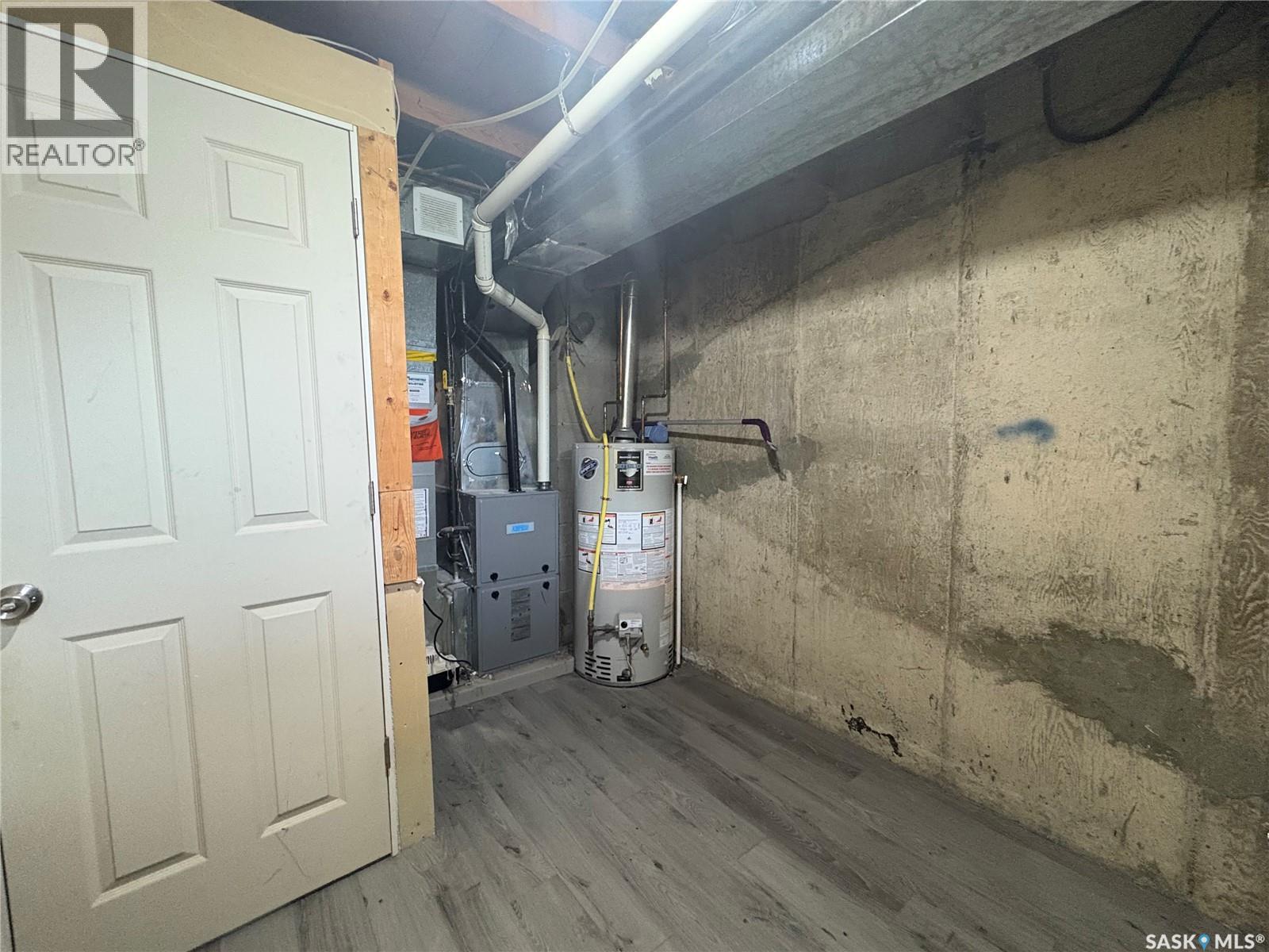 419 Royal Street, Regina, Saskatchewan  S4R 4Y5 - Photo 22 - SK019875