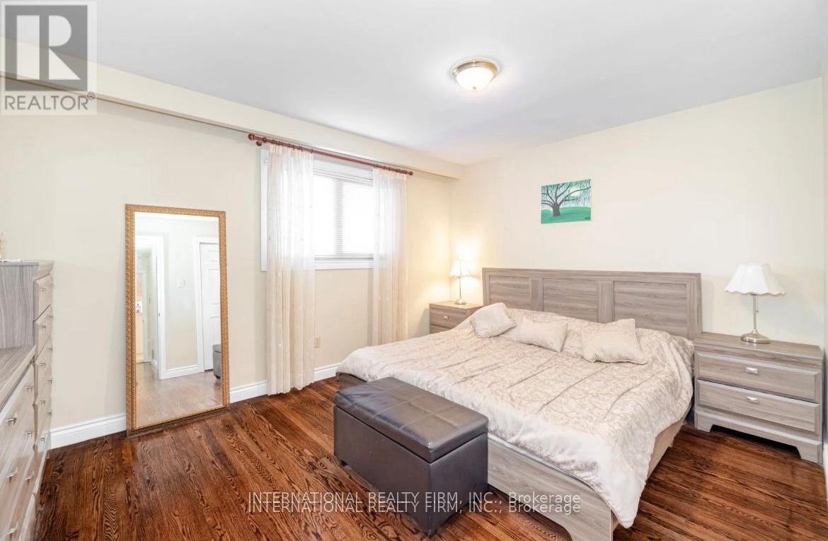 4103 Clevedon Drive, Mississauga, Ontario  L4Z 1J4 - Photo 19 - W12439170