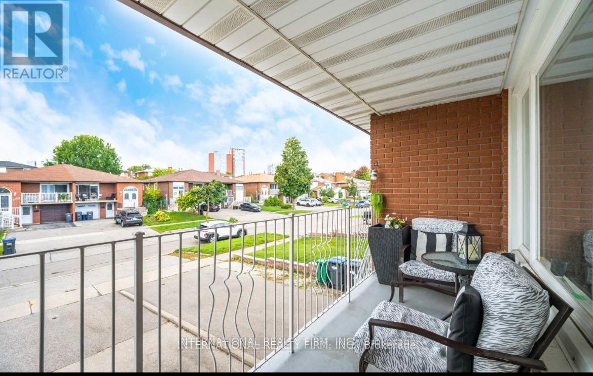 4103 Clevedon Drive, Mississauga, Ontario  L4Z 1J4 - Photo 25 - W12439170
