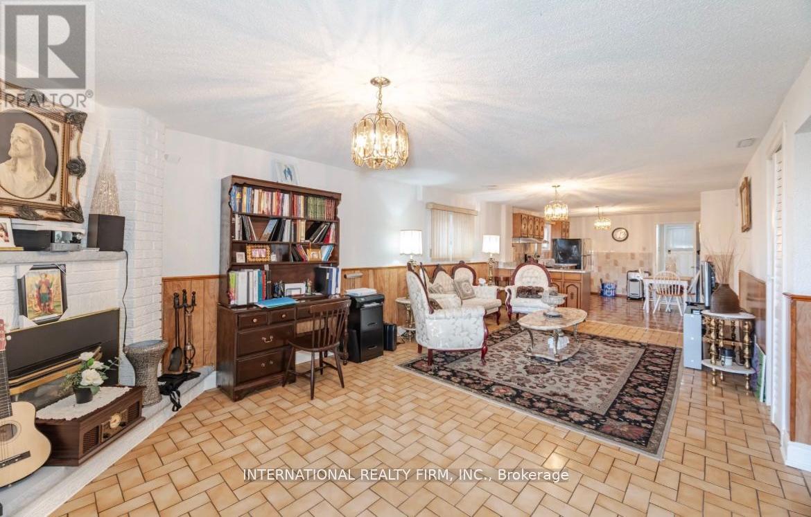 4103 Clevedon Drive, Mississauga, Ontario  L4Z 1J4 - Photo 31 - W12439170