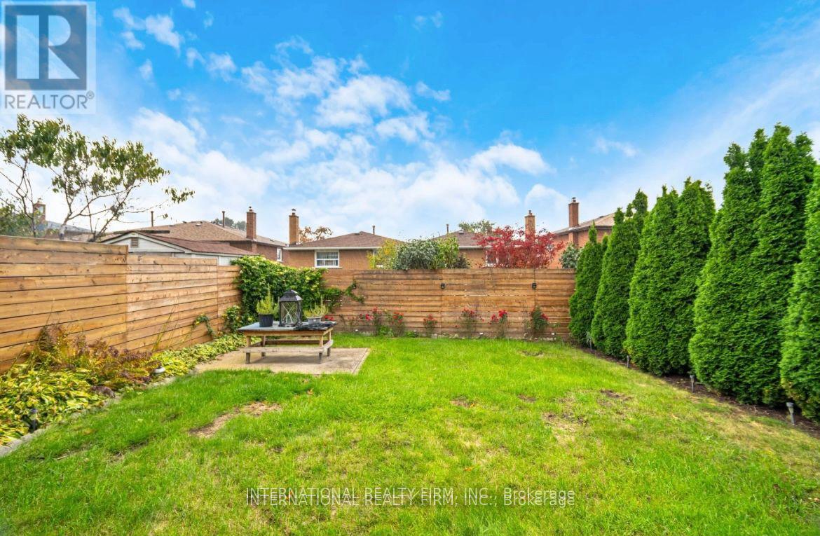 4103 Clevedon Drive, Mississauga, Ontario  L4Z 1J4 - Photo 35 - W12439170