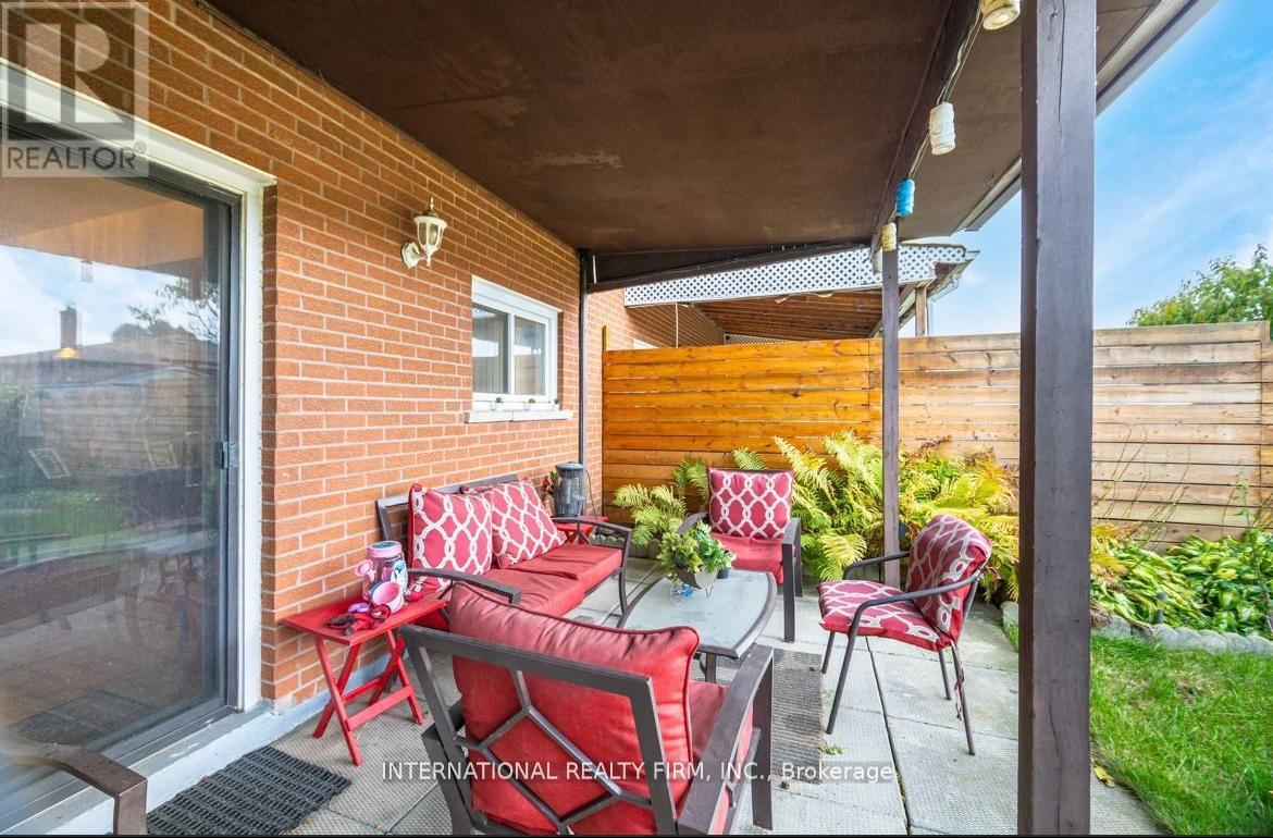 4103 Clevedon Drive, Mississauga, Ontario  L4Z 1J4 - Photo 38 - W12439170