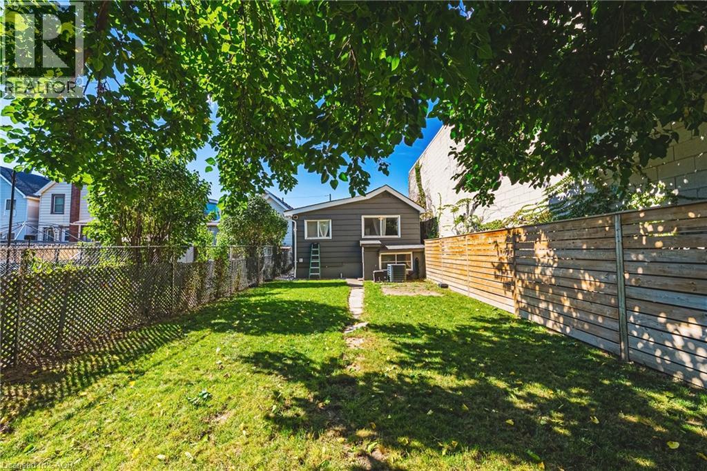 24 Rowanwood Street, Hamilton, Ontario  L8L 7H3 - Photo 23 - 40774948