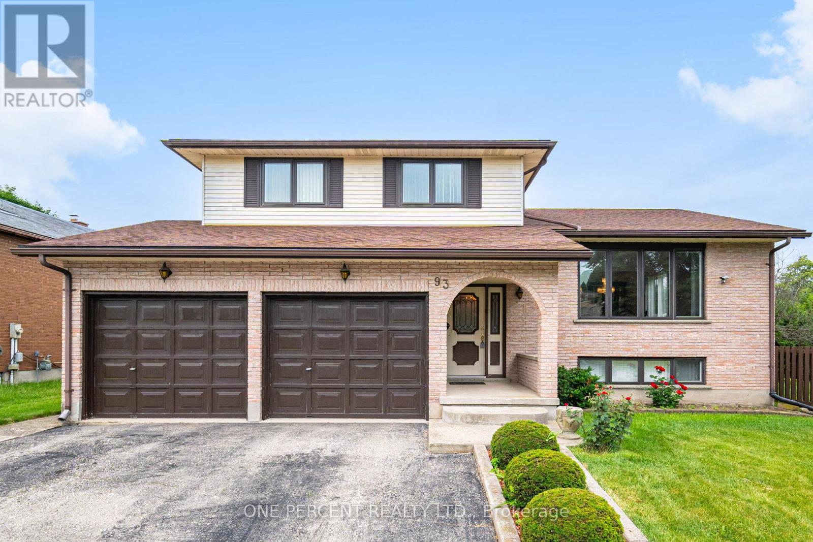93 OLD CHICOPEE DRIVE, Kitchener, Ontario