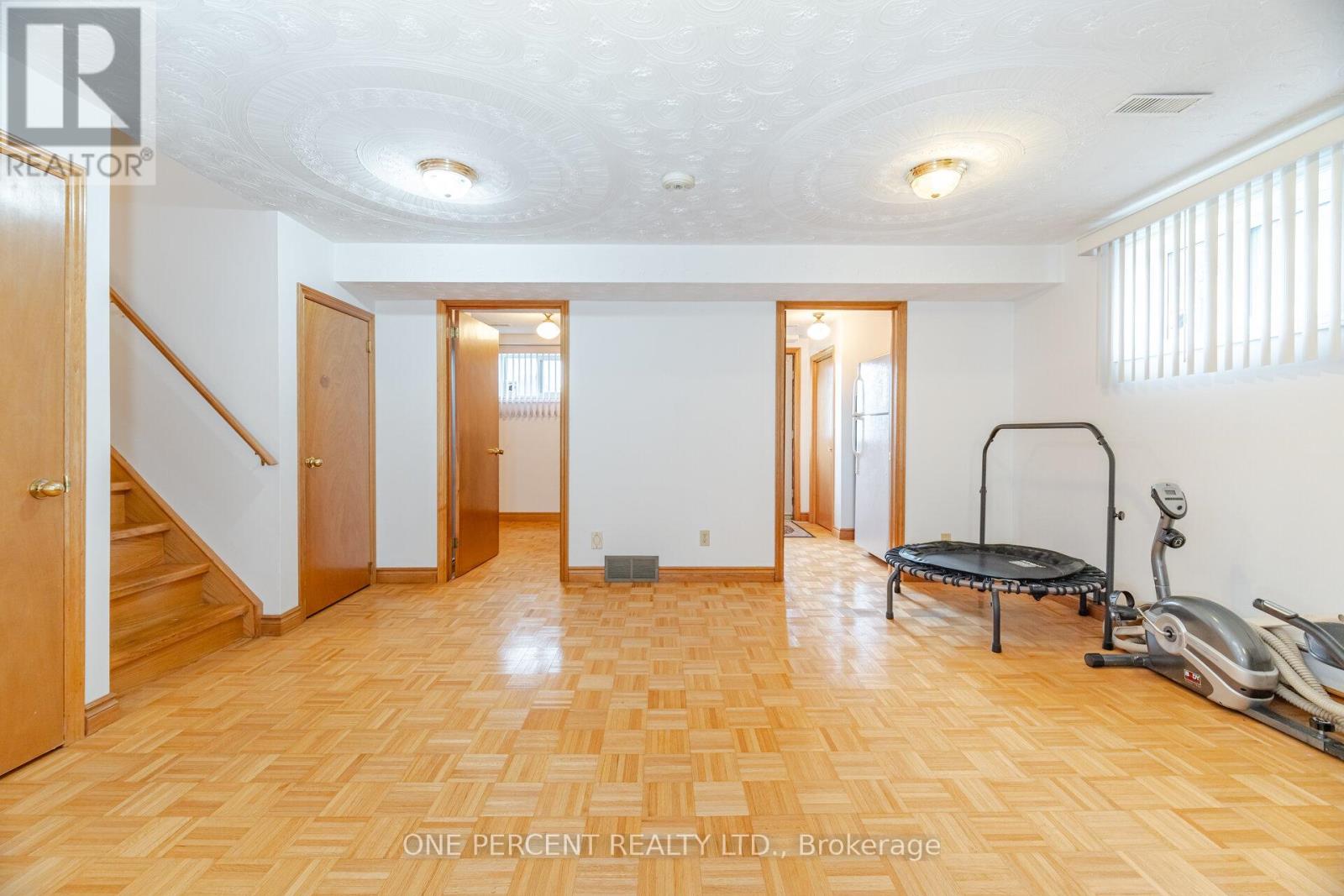 93 Old Chicopee Drive, Kitchener, Ontario  N2A 3R7 - Photo 27 - X12439137