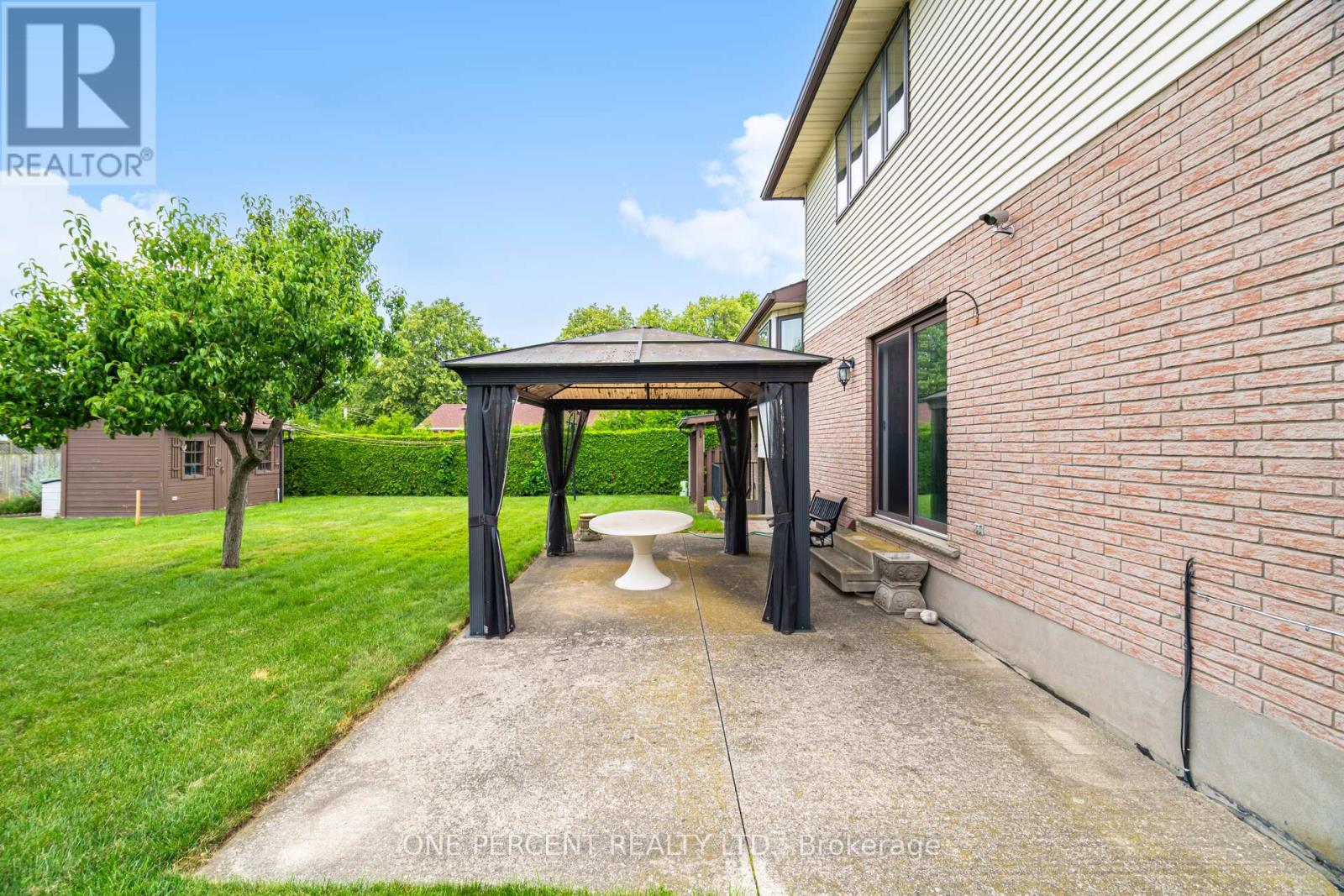 93 Old Chicopee Drive, Kitchener, Ontario  N2A 3R7 - Photo 45 - X12439137