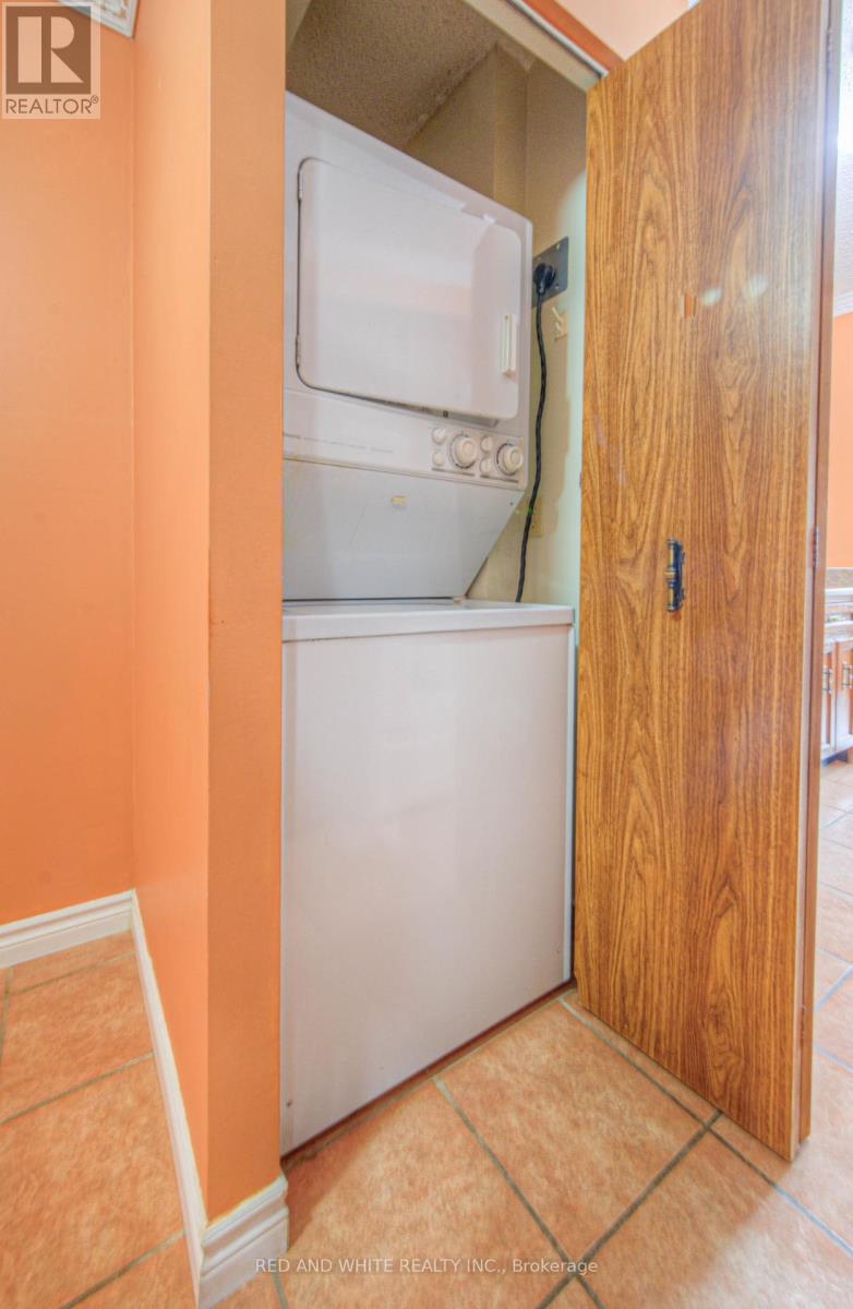 406 - 400 Champlain Boulevard, Cambridge, Ontario  N1R 7J6 - Photo 33 - X12439169