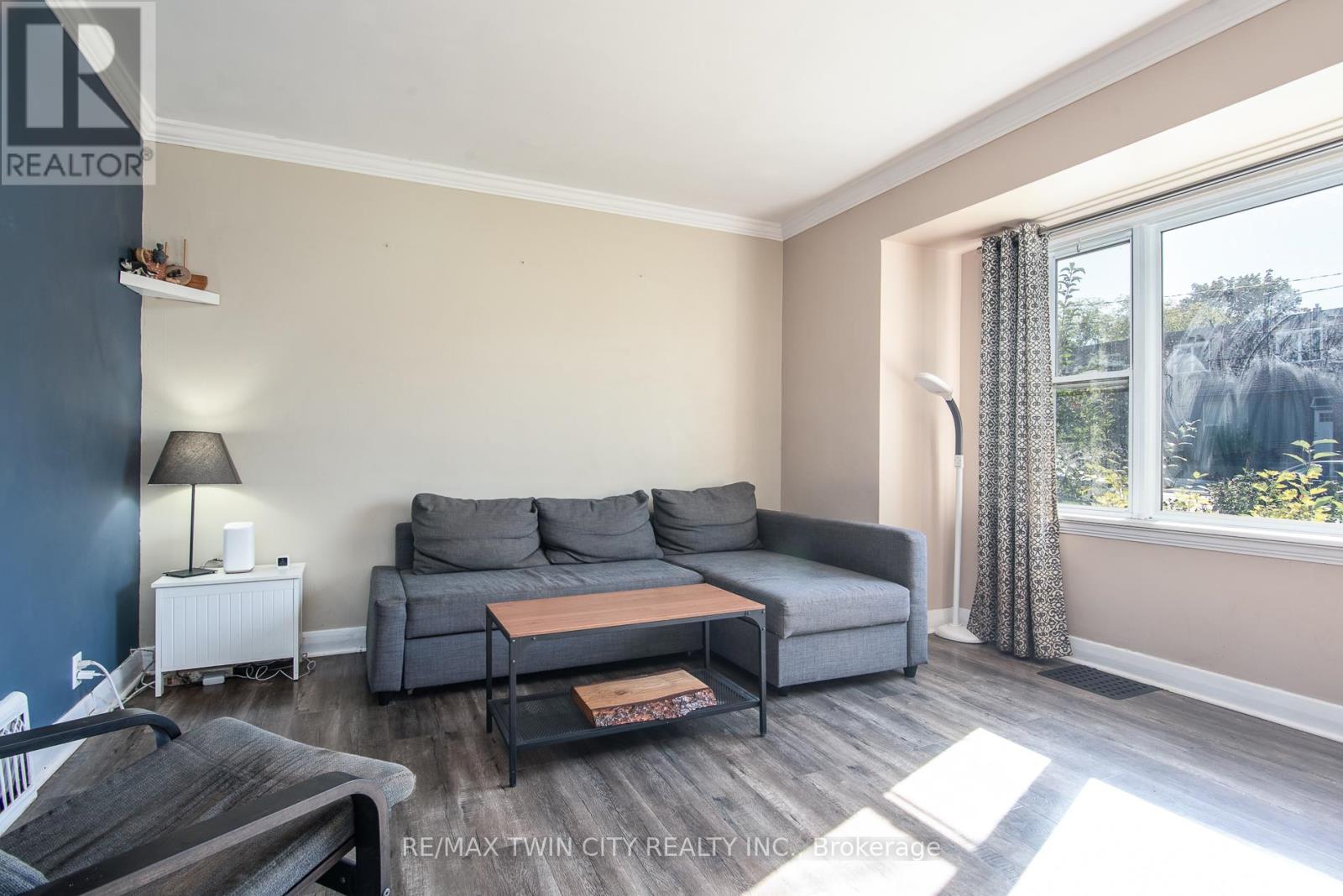 186 Highland Road E, Kitchener, Ontario  N2M 3W2 - Photo 10 - X12439175