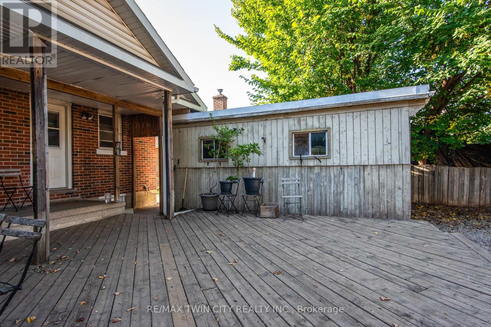 186 Highland Road E, Kitchener, Ontario  N2M 3W2 - Photo 41 - X12439175