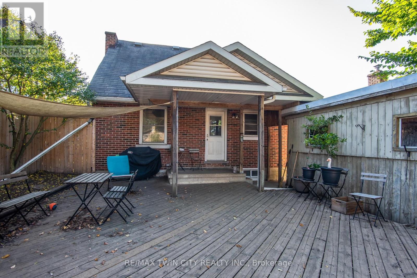 186 Highland Road E, Kitchener, Ontario  N2M 3W2 - Photo 45 - X12439175