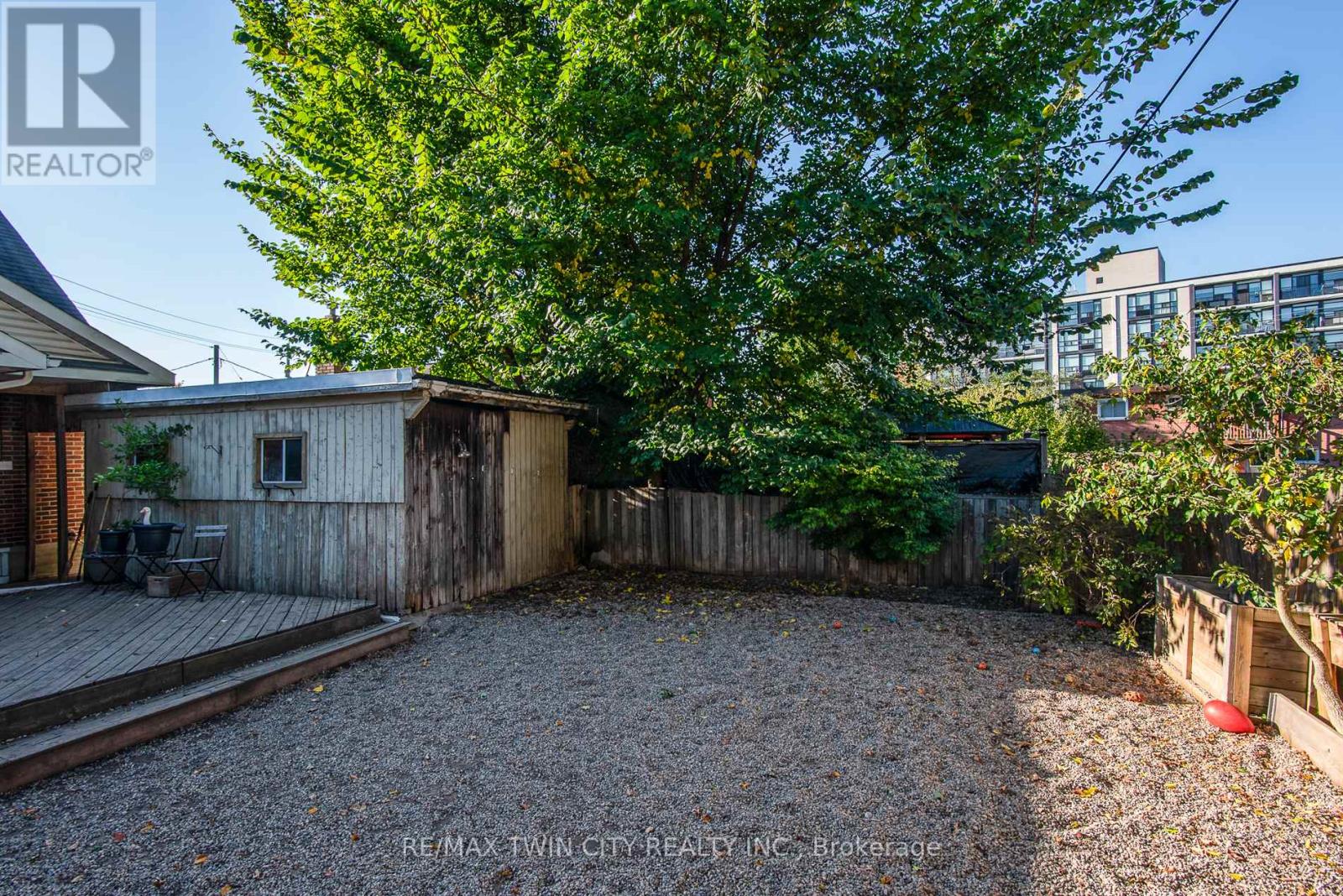 186 Highland Road E, Kitchener, Ontario  N2M 3W2 - Photo 47 - X12439175